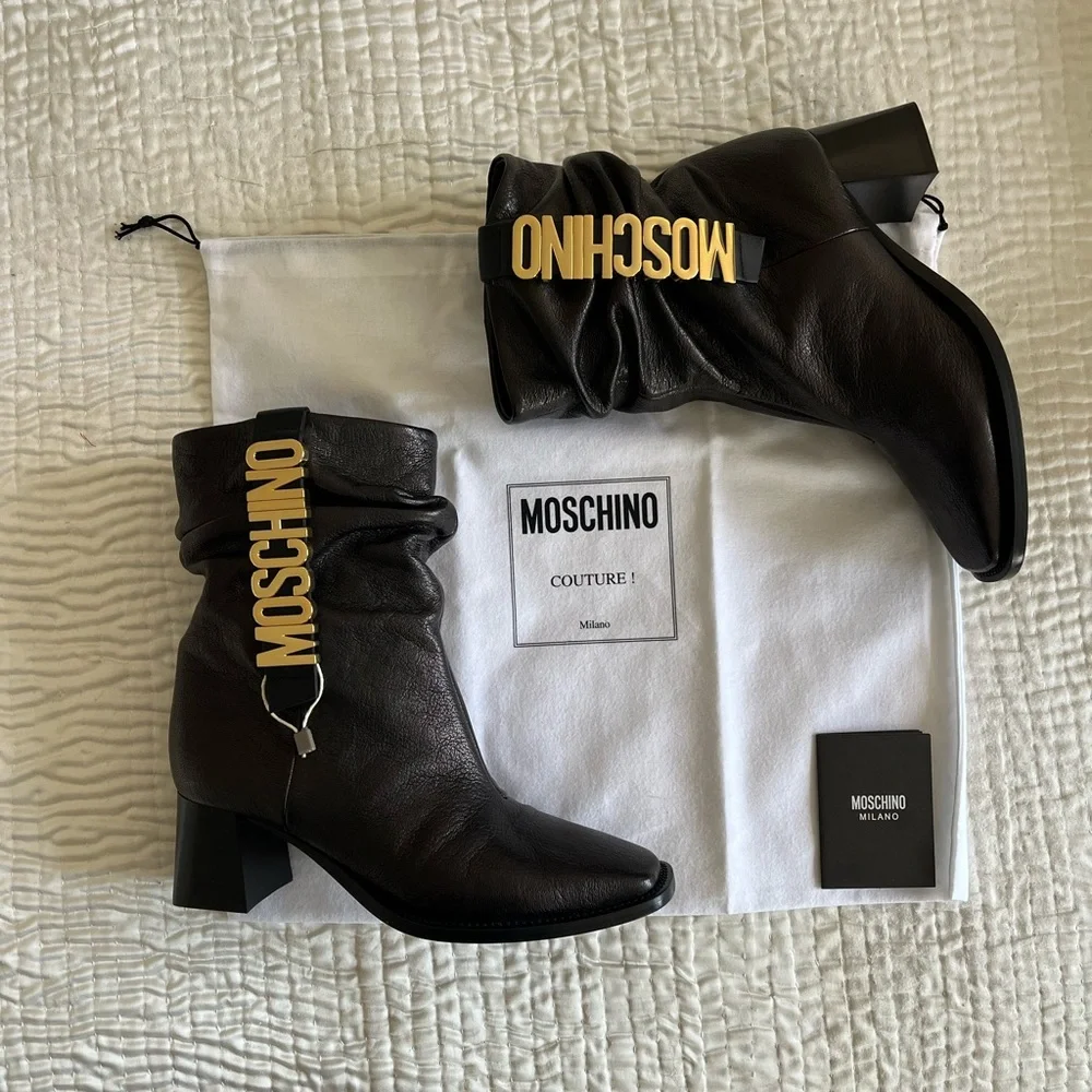 Authentic Moschino ankle boots - Picture 12 of 17